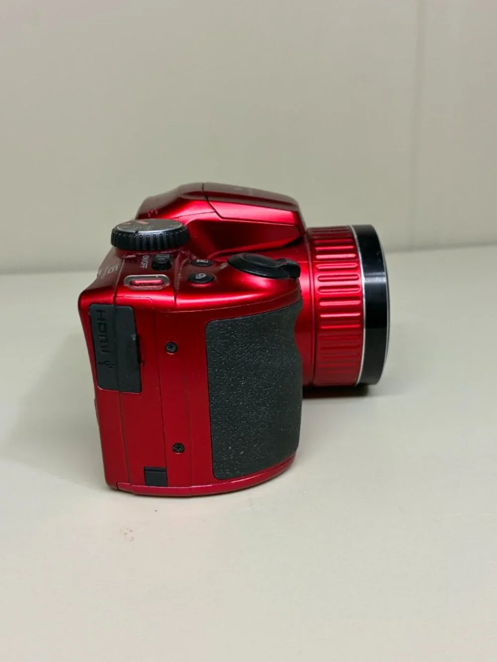 Fujifilm FinePix S Series S4800 16 MP 30x Super Wide Zoom For Parts & Or Repair